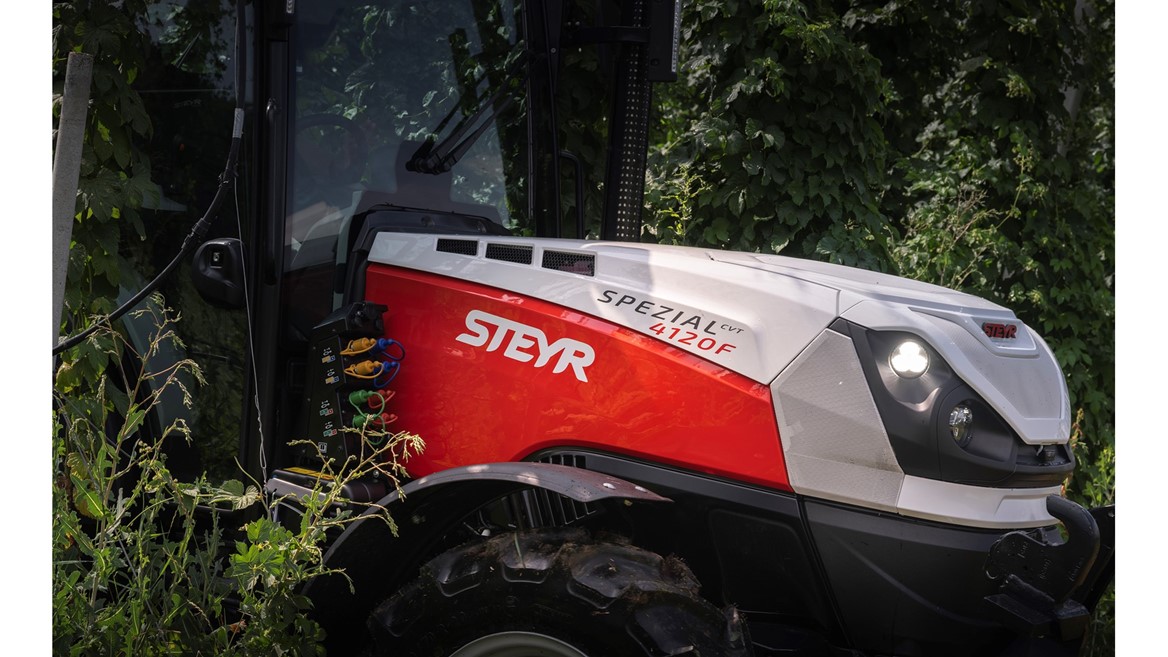 STEYR Traktoren Spezial F CVT Detail