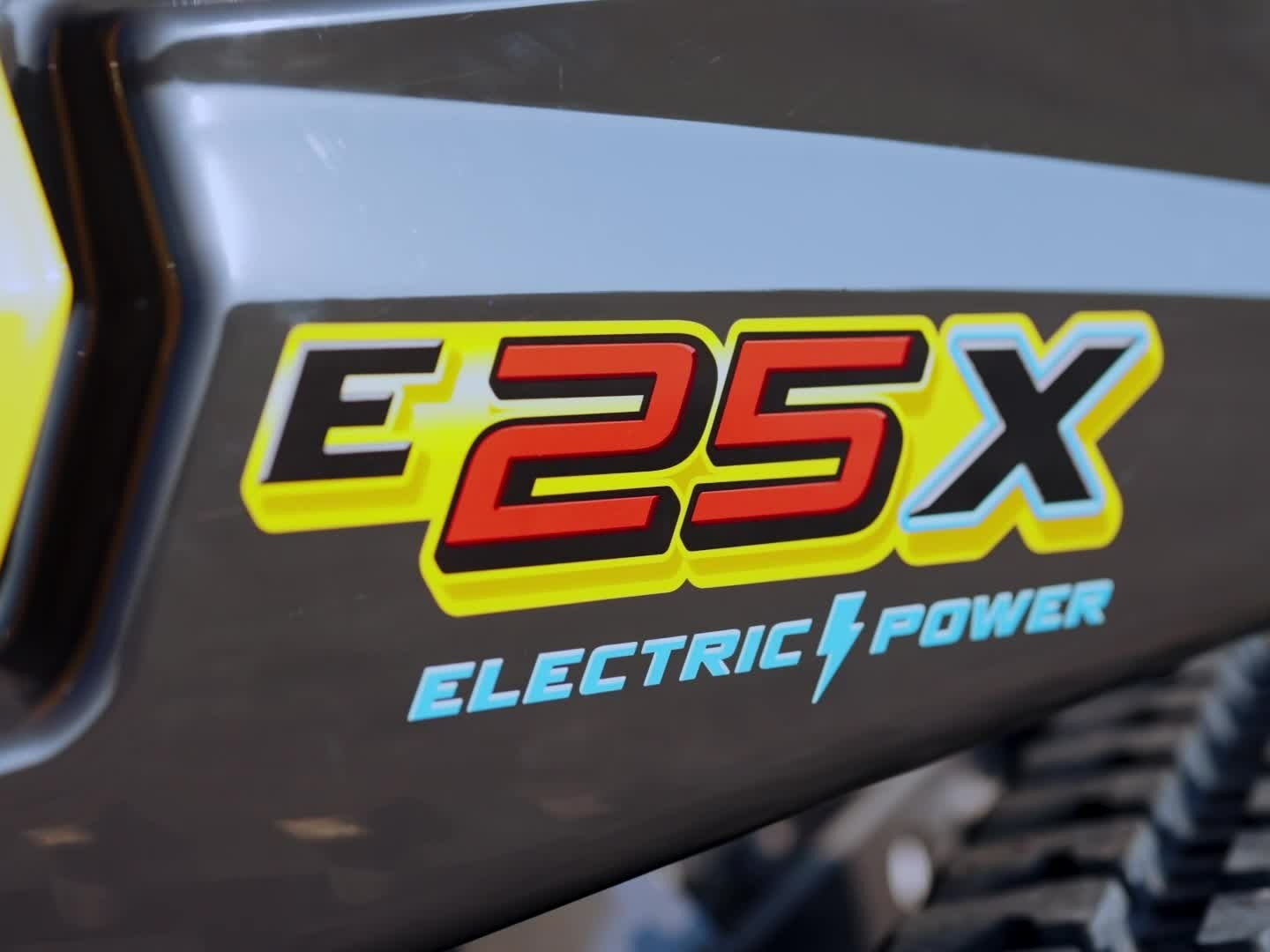 e25x-video