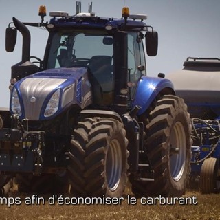 French - New Holland NHDrive Concept Autonomous Tractor Video