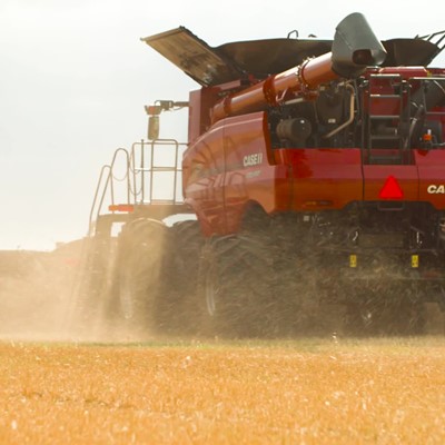 Increasing Production Capacity with Case IH Axial-Flow Combines and the Hillco Leveling System