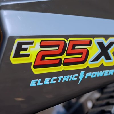 E25X Video