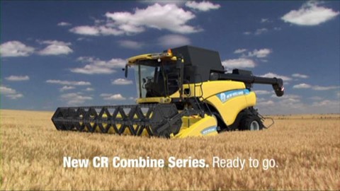 new-holland-agriculture-cr-combine-robot
