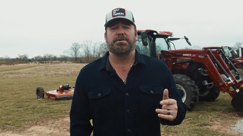 video--case-ih-and-lee-brice-honor-farmers-in-upcoming-summer-tour