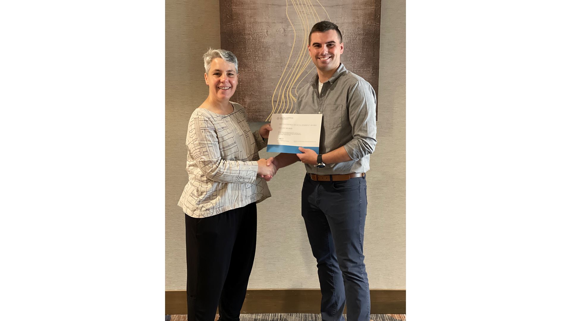 Logan Meurer, 2022 Distinguished Medical Student Award Recipient