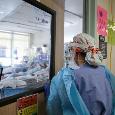 Hospitals Struggle With Staff Shortages As Federal COVID Funds Run Out