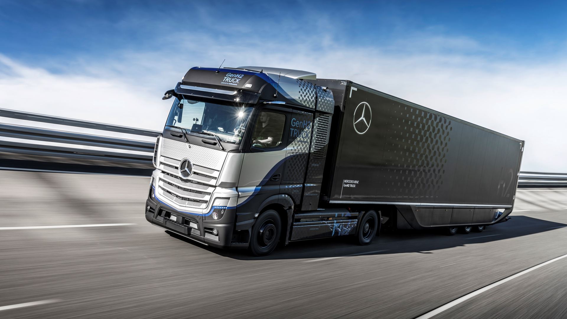 Daimler Trucks begins rigorous testing of its fuel?cell truck