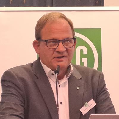 Dr Lothar H velmann CEO of DLG speaking at the international press conference