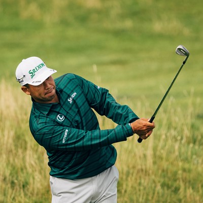 Hideki Matsuyama Srixon Staffer