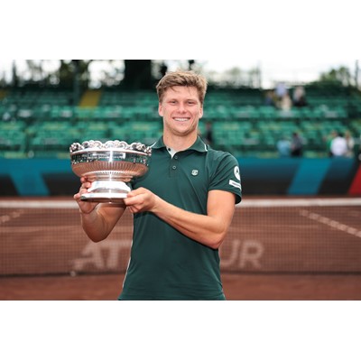 Brooksby Houston Win