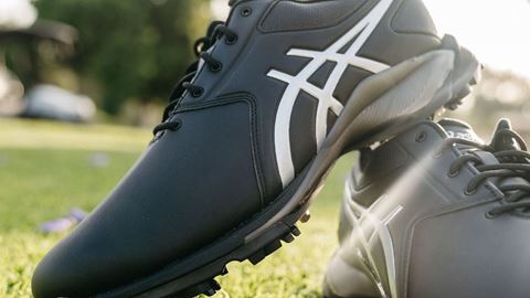 GEL ACE PRO M Standard Lifestyle