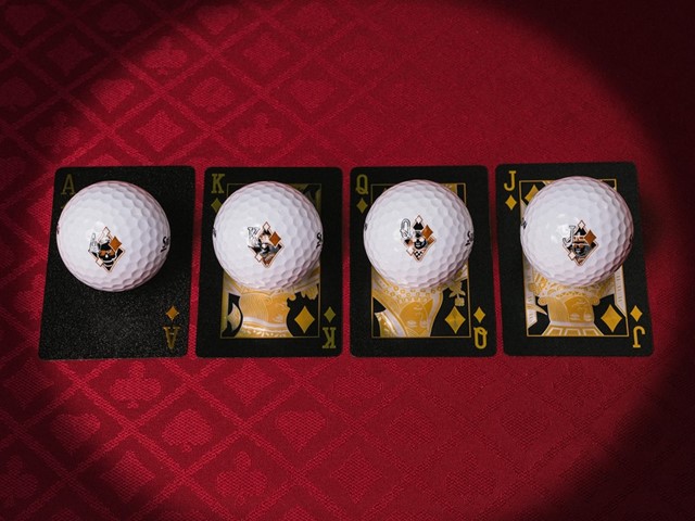 Srixon x SWAG High Roller Collection Z STAR DIAMOND