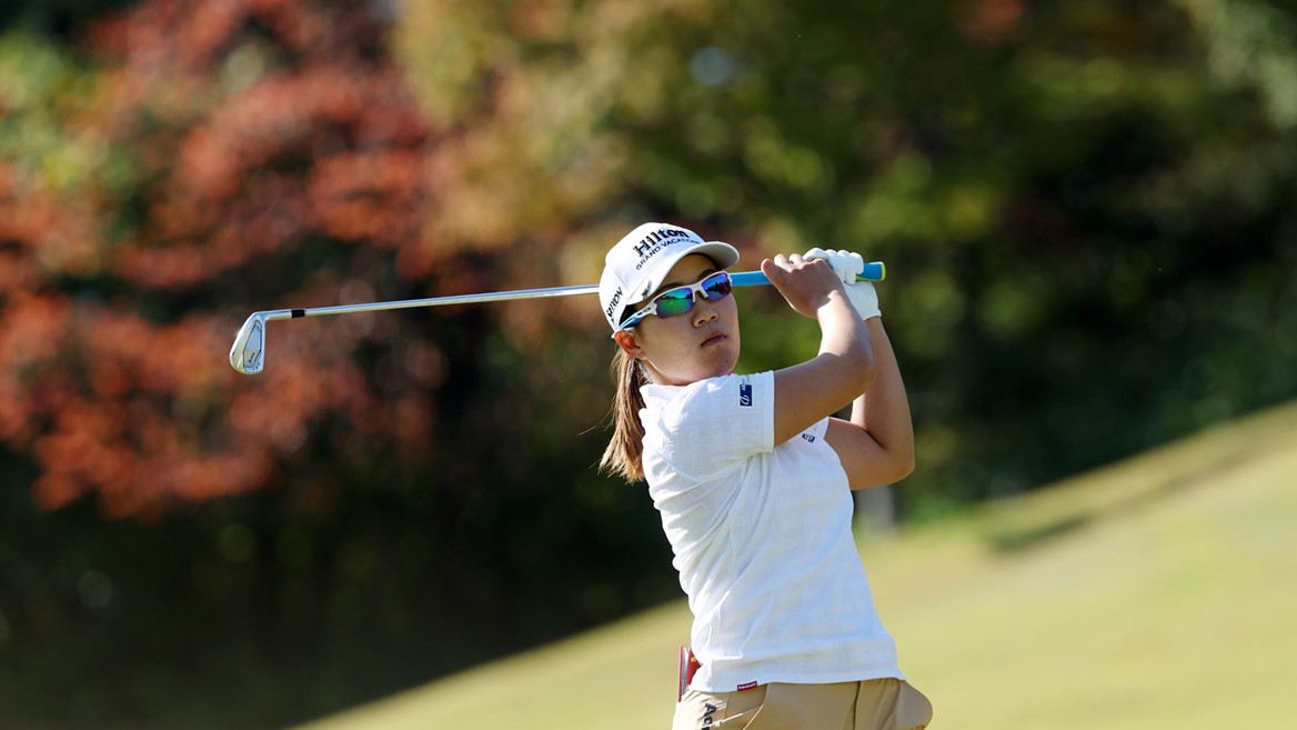 Nasa Hataoka Srixon Staffer