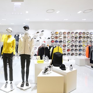 FILA launches 2016 S/S products and opens Mega-shops