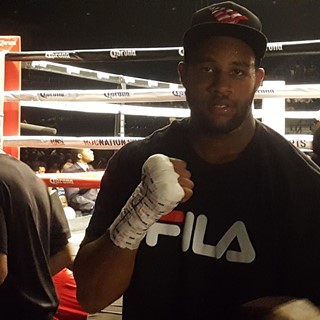 FILA Sponsored Boxer Darmani Rock Secures His Fifth Straight Victory