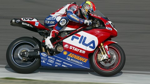 Ducati racer Neil Hodgson in action