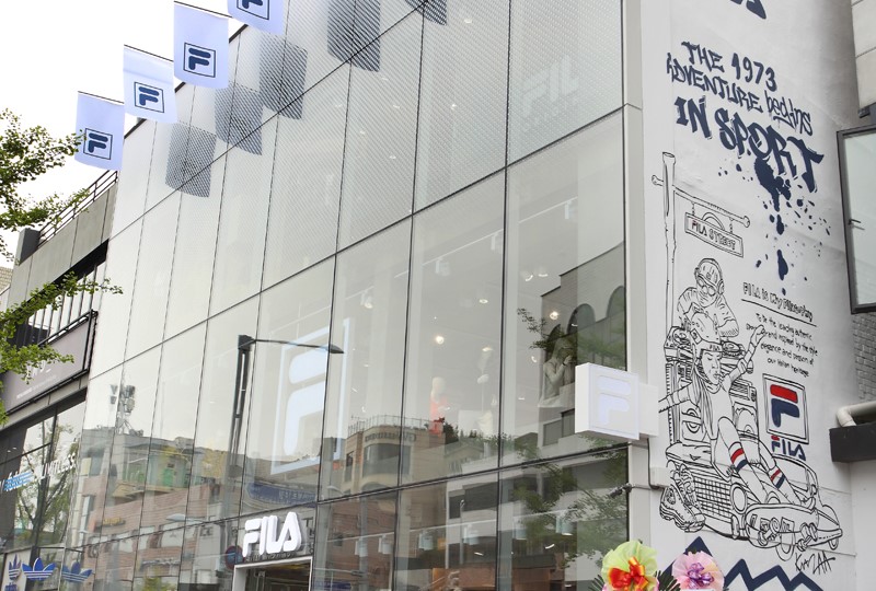 FILA Newsmarket : view of FILA's new mega shop in Seoul