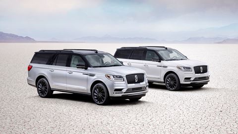 lincoln-expands-sleek--monochromatic-inspired-package-to-2021-navigator-black-label-edition
