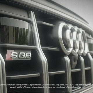 Audi SQ8 trailer - eng