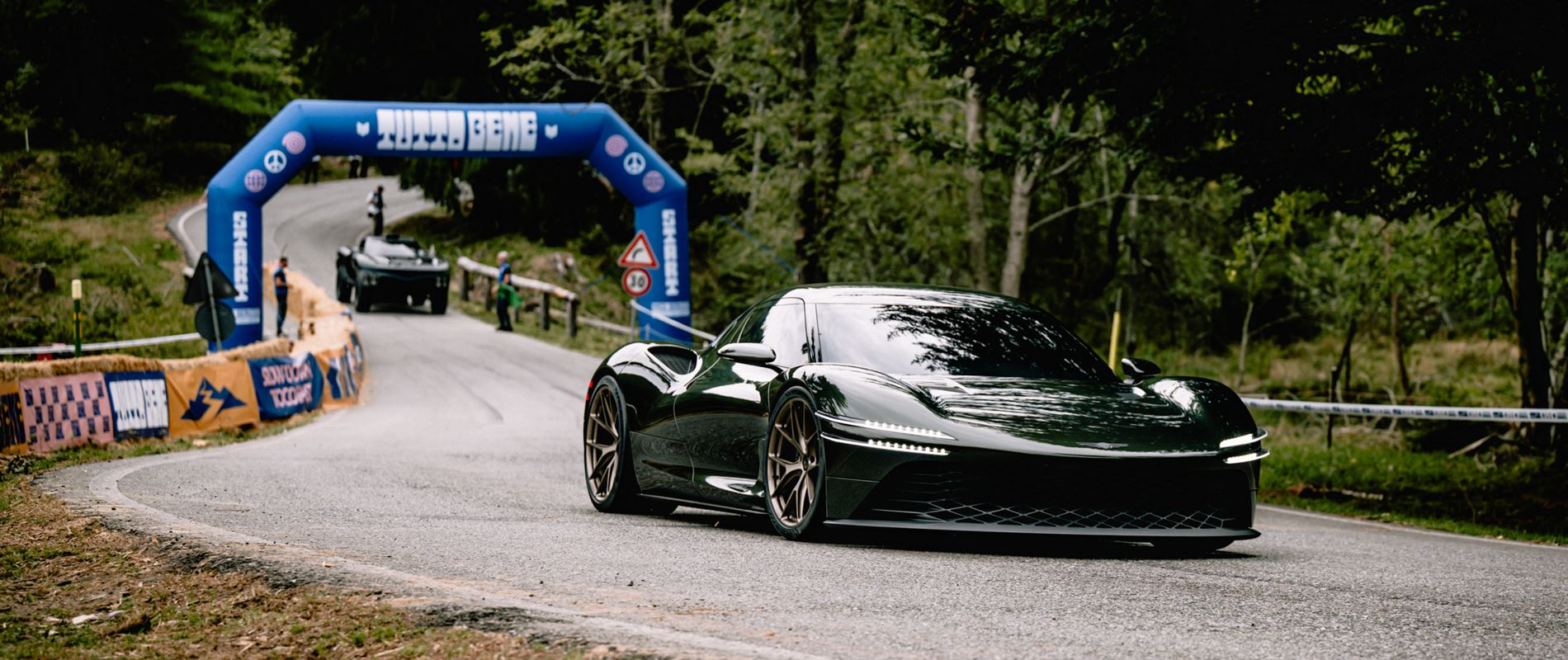 GENESIS SHOWCASES MAGMA GT AND X SKORPIO CONCEPTS IN DYNAMIC DEBUT AT TUTTO BENE HILLCLIMB