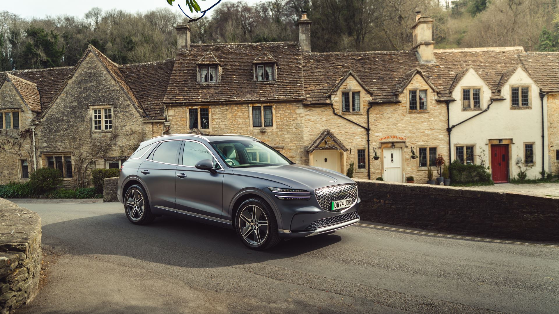 GENESIS ELECTRIFIED GV70 EXTERIOR