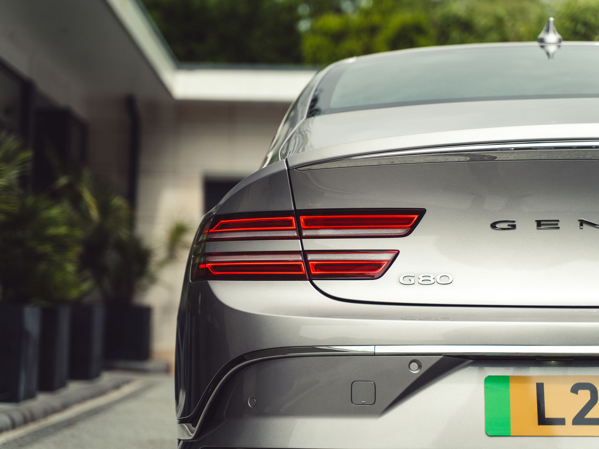 ELECTRIFIED G80