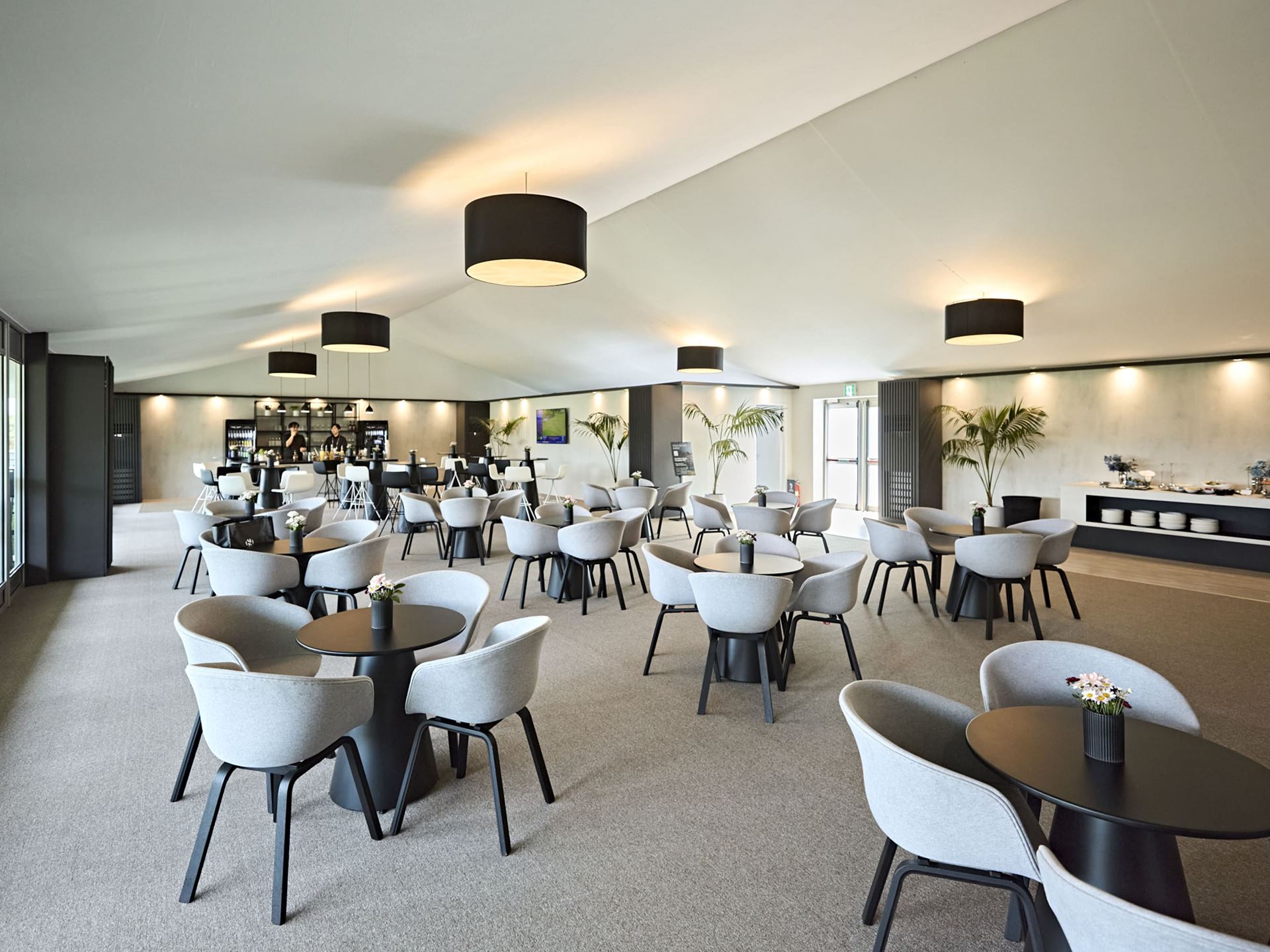THE GENESIS SUITE AWAITS VIPS TO ENJOY ITS ARTWORK REFRESHMENTS AND ELEVATED VIEW OF THE 2025 GENESIS CHAMPIONSHIP