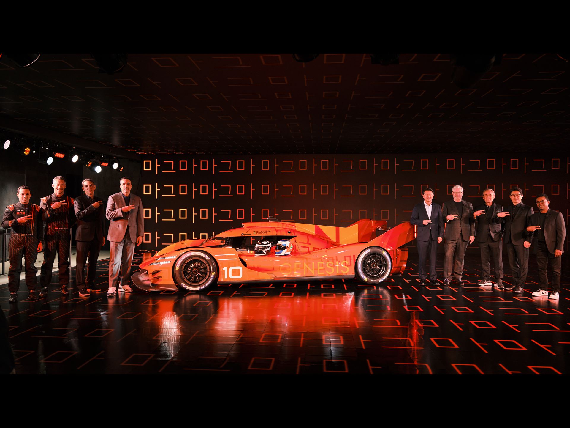 GENESIS MAGMA RACING TEAM DEBUT