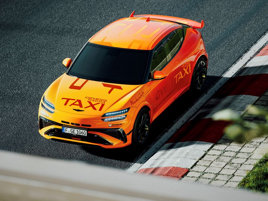 GV60 MAGMA TRACK TAXI