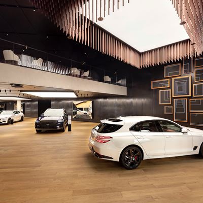 FESTEGGIAMENTI PER GENESIS MOTOR SWITZERLAND PER IL SUO PRIMO ANNIVERSARIO IN SVIZZERA E I PROGETTI DI AMPLIAMENTO