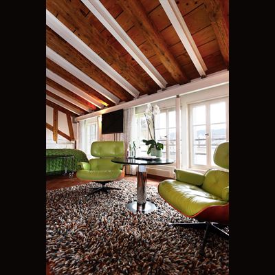 THE LIVING CIRCLE HOTELS