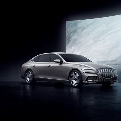 GENESIS ELECTRIFIED G80 FRONT SIDE