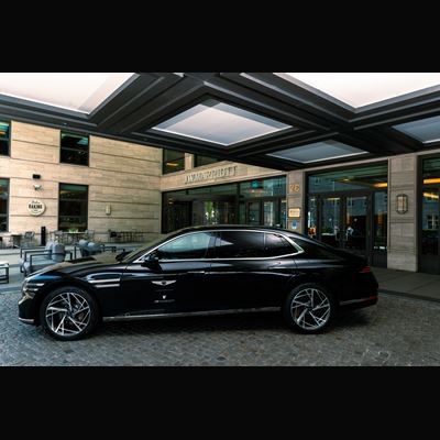 GENESIS SCHLIESST PARTNERSCHAFT MIT JW MARRIOTT HOTEL BERLIN