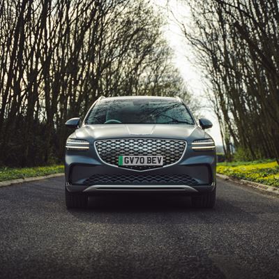 GV70