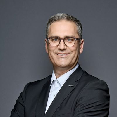 MAXIMILIAN KALBFELL NEW HEAD OF MARKETING GENESIS