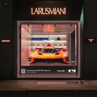 GENESIS COLLABORATES WITH LARUSMIANI