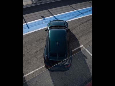 A CLOSER LOOK GENESIS G90 WINGBACK CONCEPT