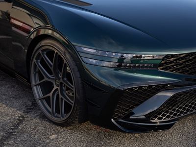 A CLOSER LOOK GENESIS G90 WINGBACK CONCEPT