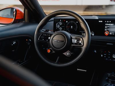 2026 10 5 6 genesis gv60 magma test drives ontrack interior 10