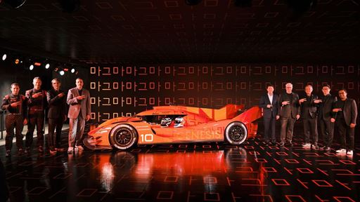 GENESIS MAGMA RACING TEAM DEBUT