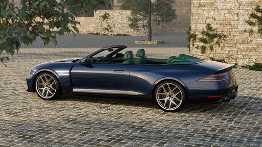X GRAN CONVERTIBLE CONCEPT MIDNIGHT TEAL