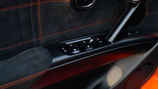 2026 10 5 6 genesis gv60 magma test drives ontrack interior 13