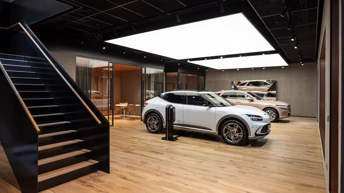 GENESIS EDINBURGH STUDIO INSIDE