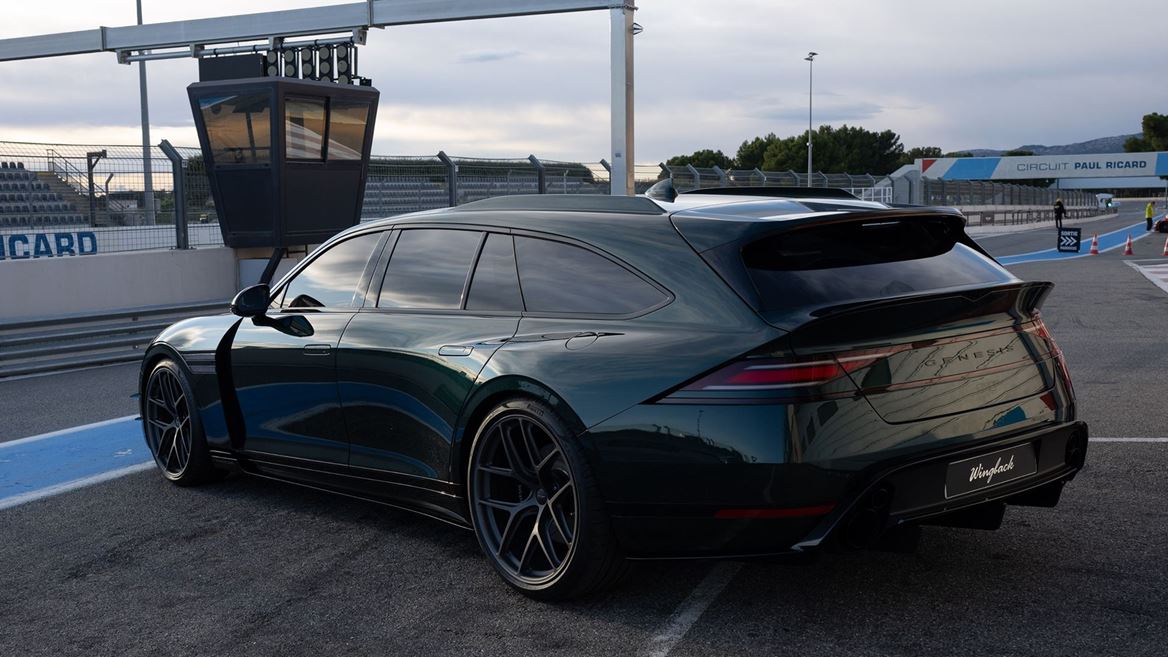 A CLOSER LOOK GENESIS G90 WINGBACK CONCEPT