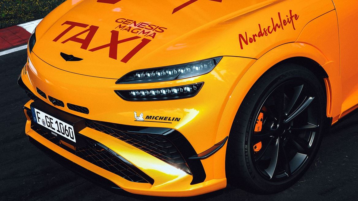GV60 MAGMA TRACK TAXI