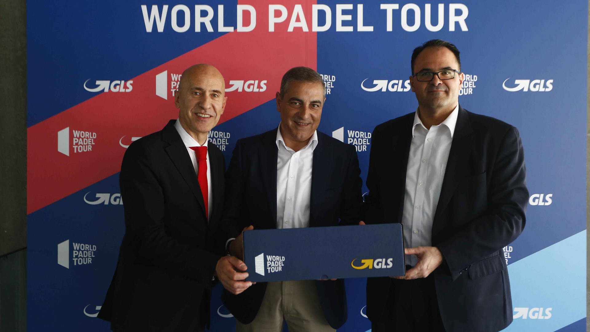 GLS Spain und World Padel Tour besiegeln Allianz