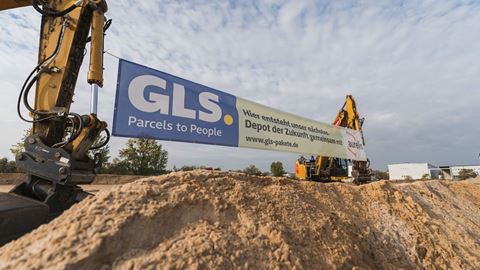 Spatenstich in Potsdam