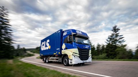 Die vier mit LNG betriebenen Lkw verkehren im Auftrag von GLS Germany im Schwarzwald Foto Peter J lich GLS Germany