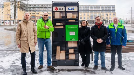 Neue Paketstationen f r Berlin Die Partner von GLS DPD und der Pin AG formen ab sofort die letzte Meile der Hauptstadt