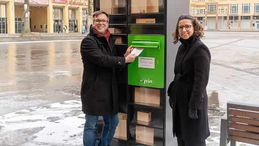 Neue Paketstationen f r Berlin Die Partner von GLS DPD und der Pin AG formen ab sofort die letzte Meile der Hauptstadt