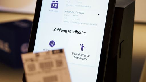 Bargeldlos und kontaktlos k nnen Paketlabel im Premium Paketshop von GLS bezahlt werden